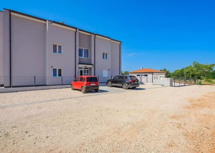 Διαμέρισμα Lucija